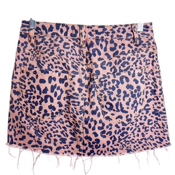 We The Free Cheetah Print Mini Denim Skirt Size 26 - Picture 2 of 8